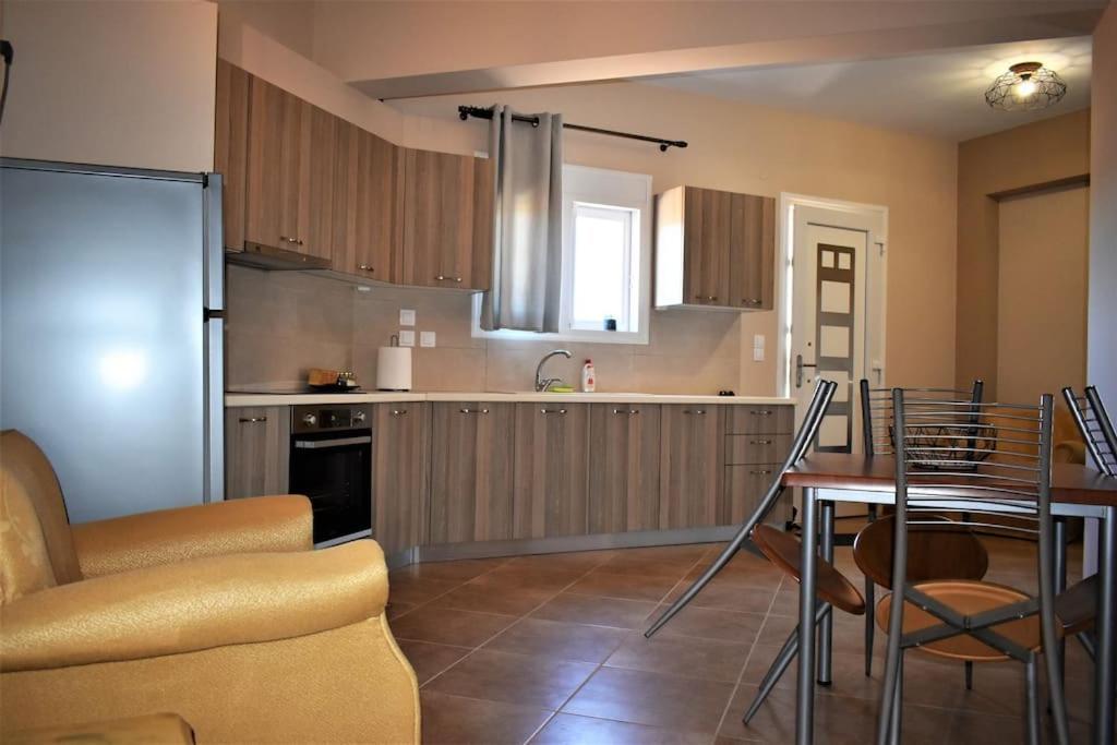 Smailis Apartment 2 Лигурион Экстерьер фото